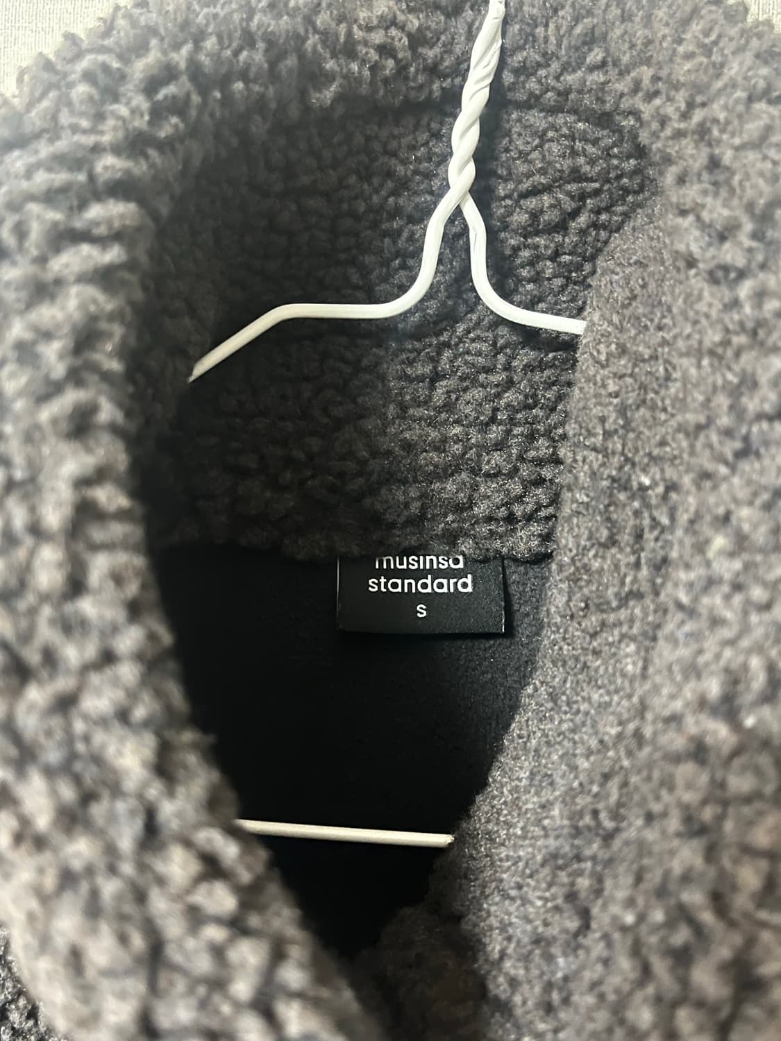 무신사 스탠다드 우먼즈 하이넥 플리스 재킷 [다크 그레이] 상품이미지5