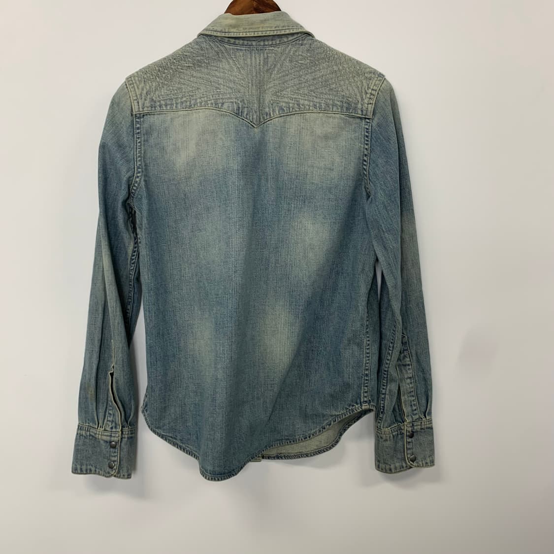 리바이스 레드탭 데님 웨스턴 셔츠 상품이미지3