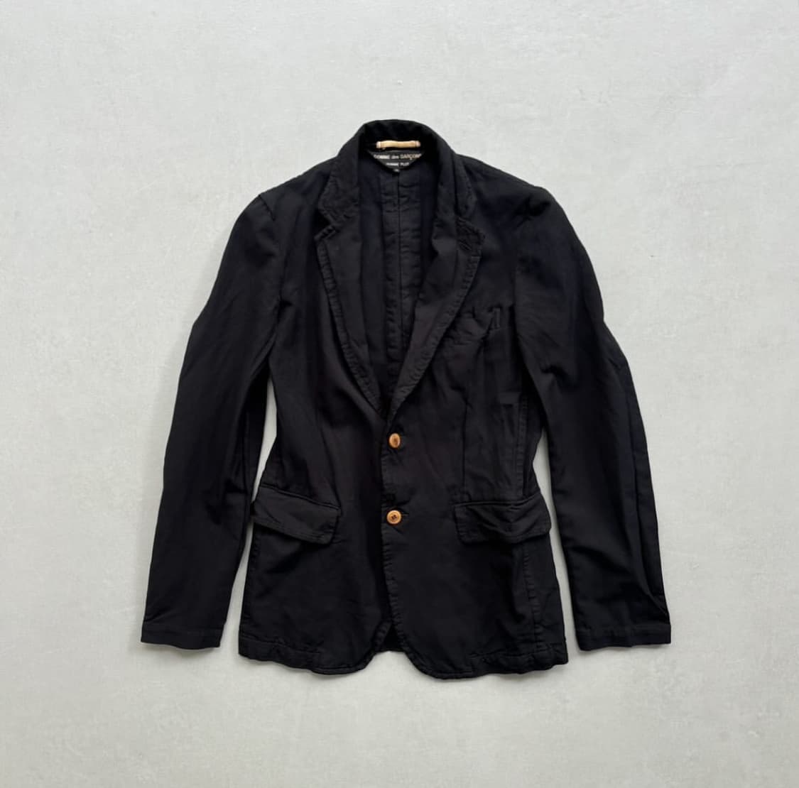 꼼데가르송 옴므플러스 축융 3버튼 하이넥 자켓 상품이미지2