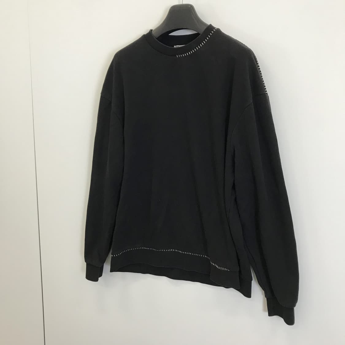 자라 콘트라스트 스티치 맨투맨 [XL사이즈] 상품이미지2