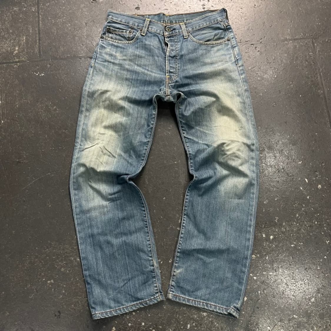 32 리바이스 501 청바지 상품이미지1