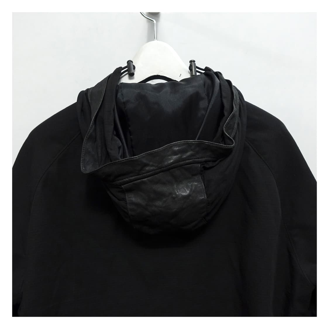 [3]RIPVANWINKLE 립반윙클 카우레더 나일론 파카 상품이미지9