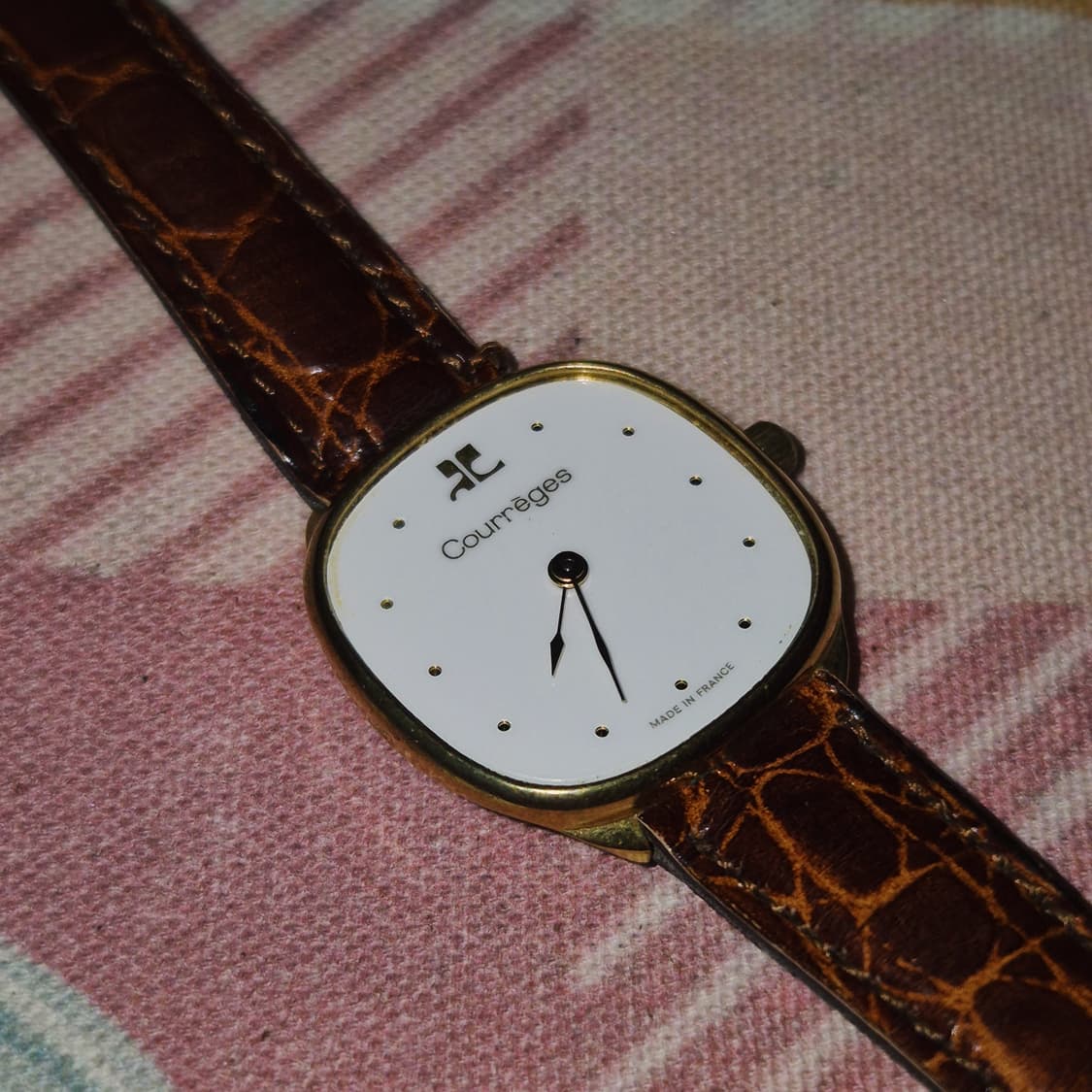 80s 프랑스 꾸레쥬 모던 스크린 레더 손목시계 상품이미지7