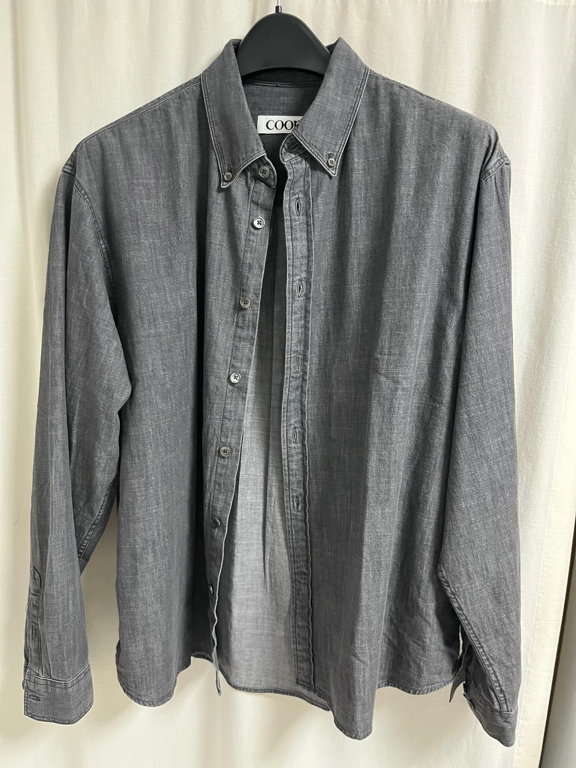 쿠어 26ss 버튼다운데님셔츠 워시드그레이 s사이즈 상품이미지2