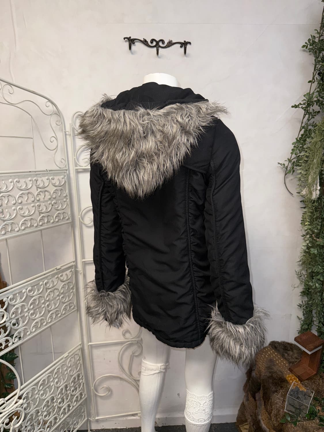 Maison Gilfy black fur two ways hood jk 상품이미지7