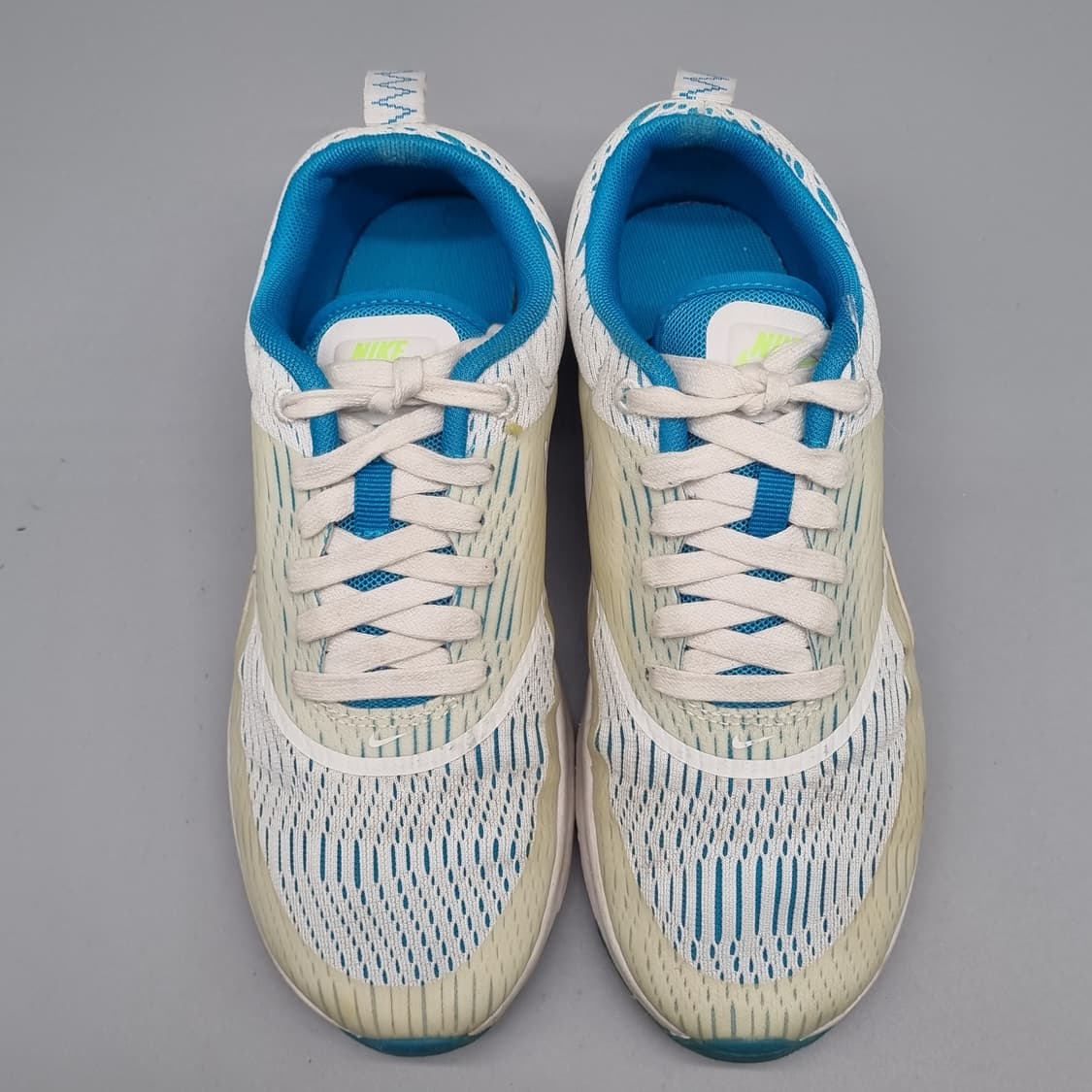 나이키 에어맥스 티아 여성운동화230 상품이미지2