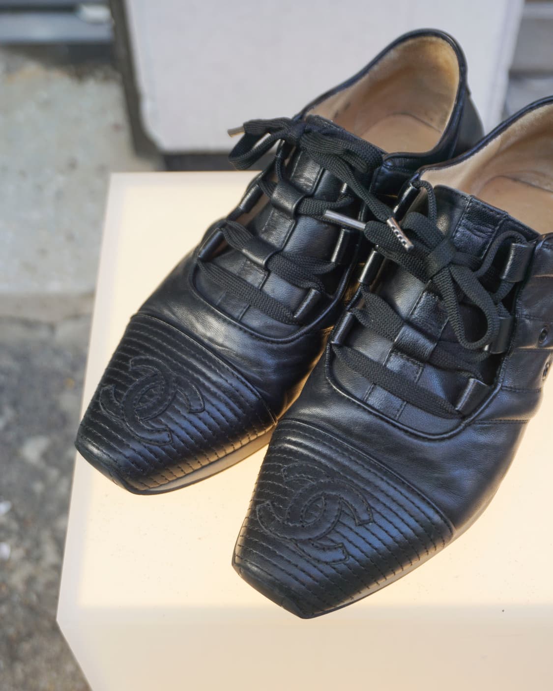 CHANEL leather lace-up sneakers 상품이미지2