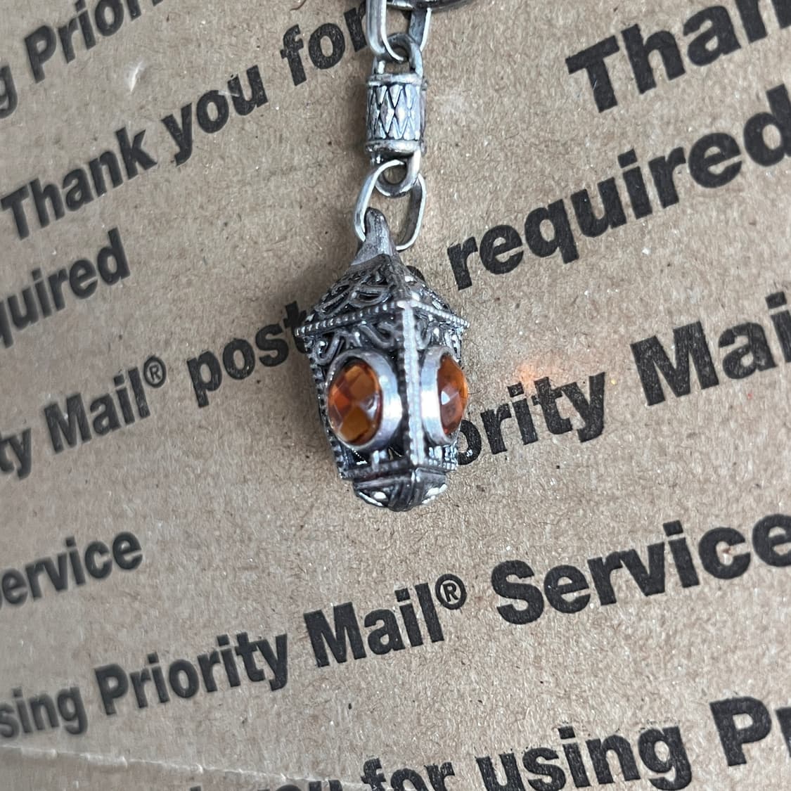 90s vtg Amber Jewel Lantern Keyring 상품이미지3