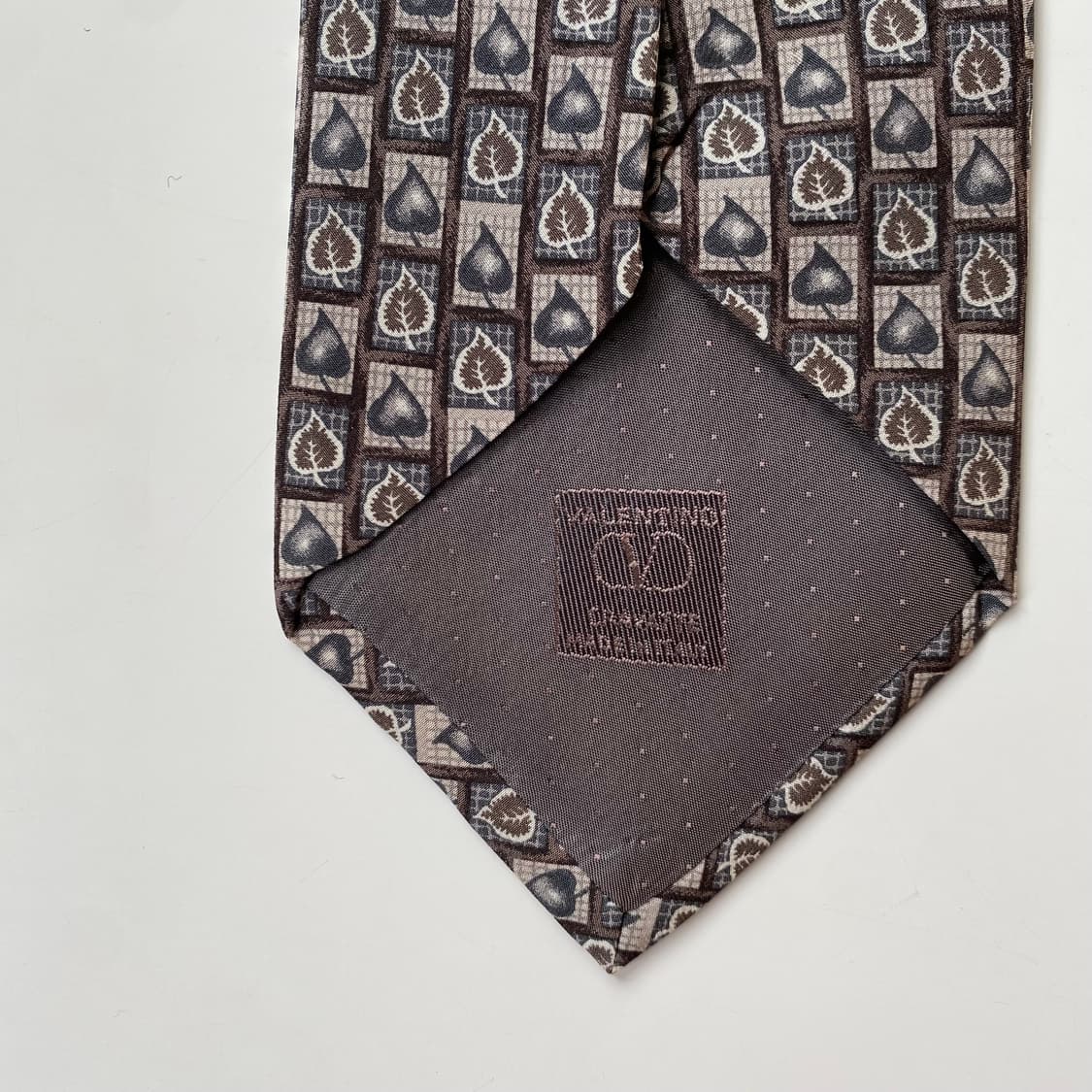 발렌티노(Valentino Garavani) 심플로고 정품 명품넥타이 상품이미지7