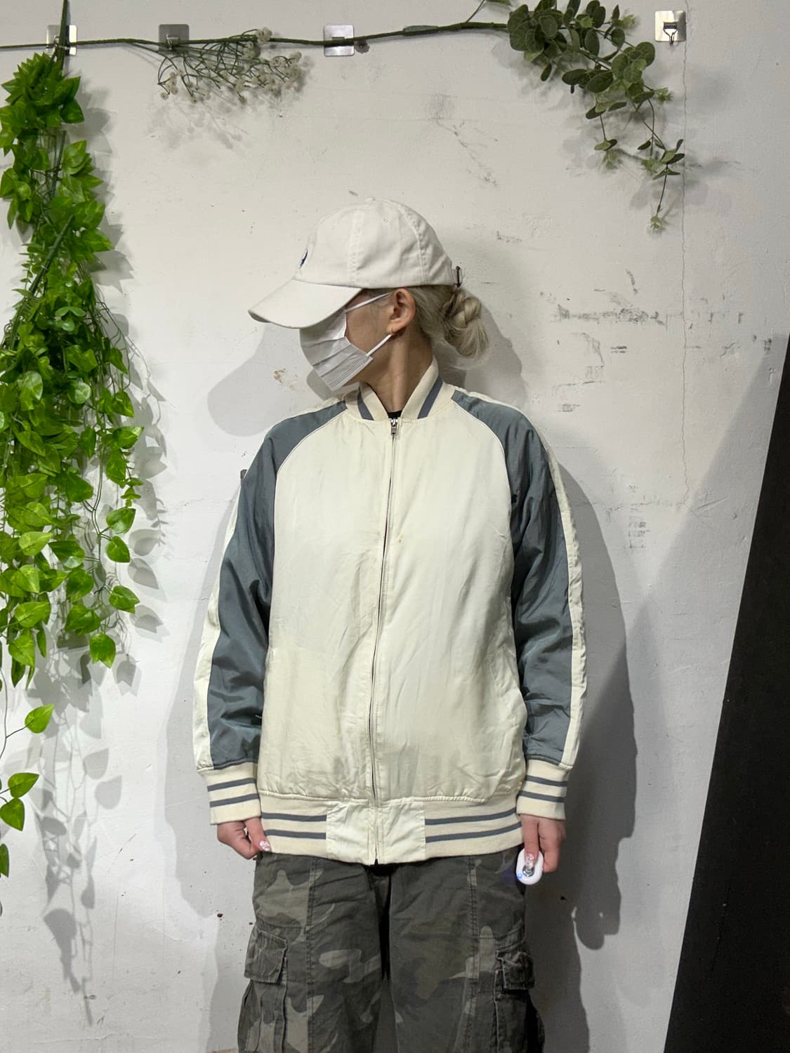 일본 빈티지 그레이 아이보리 배색 스카잔 바람막이 자켓 상품이미지2