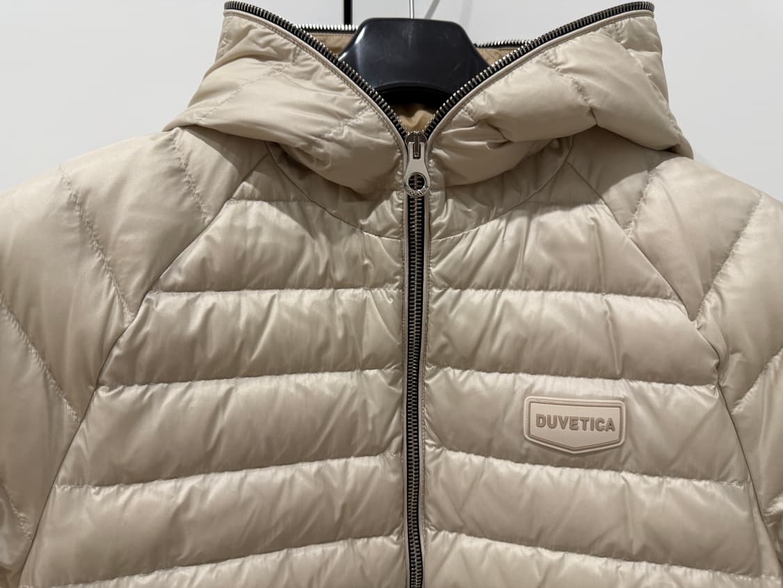 듀베티카 베르니아 반팔 다운 패딩 베이지 40 상품이미지9