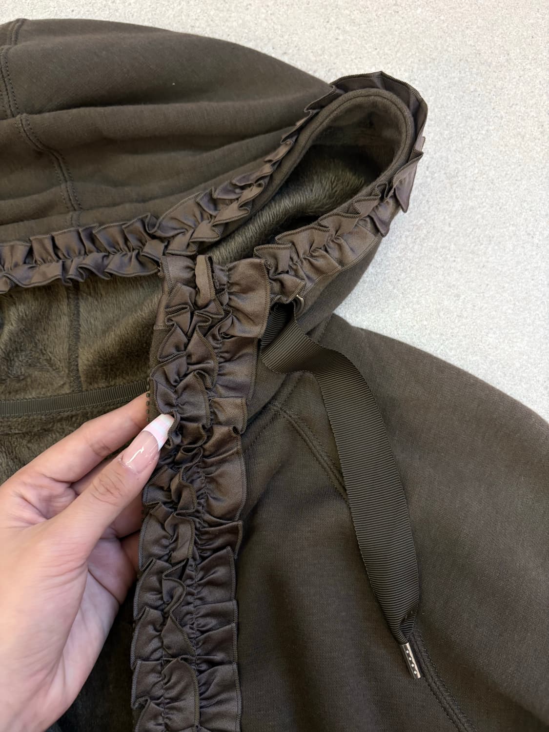 기모 프릴 후드 롱 집업 상품이미지5