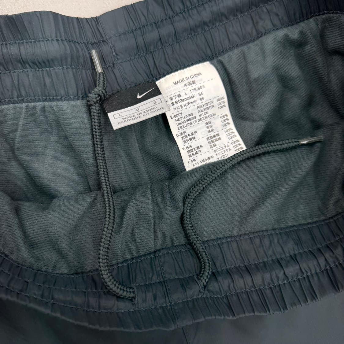 나이키 00s 스우시 올드스쿨 와이드 바람막이 트랙팬츠 상품이미지6