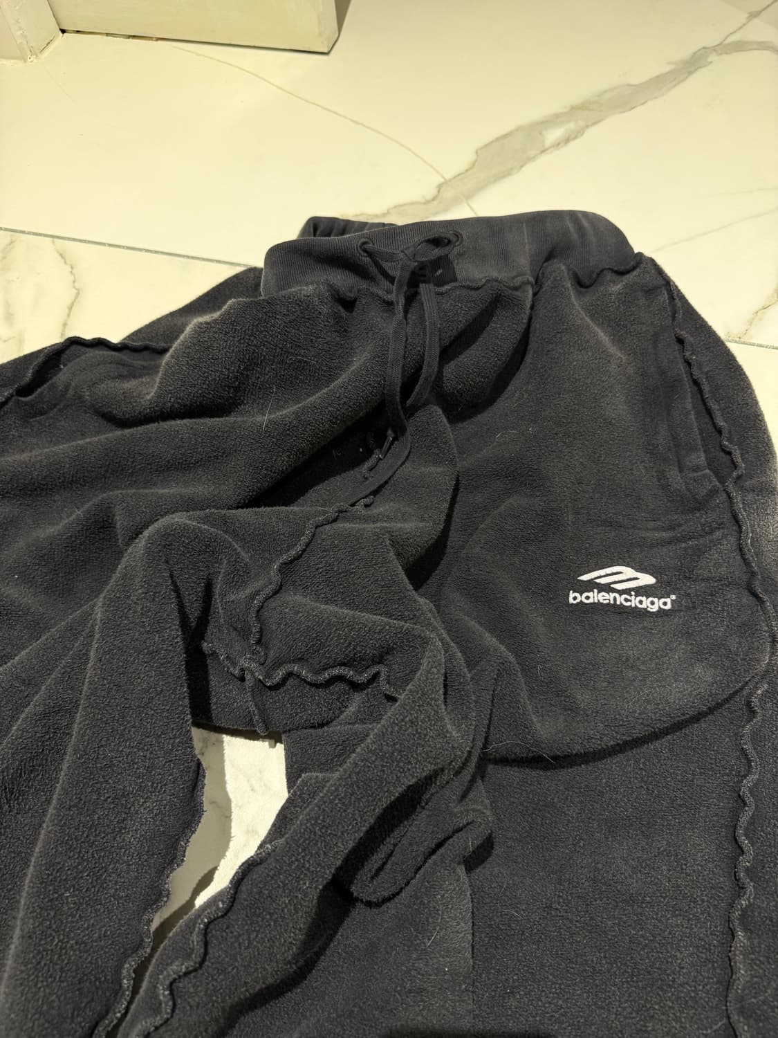 발렌시아가 25FW 3B 스포츠 아이콘 오버사이즈 스웨트팬츠 상품이미지5