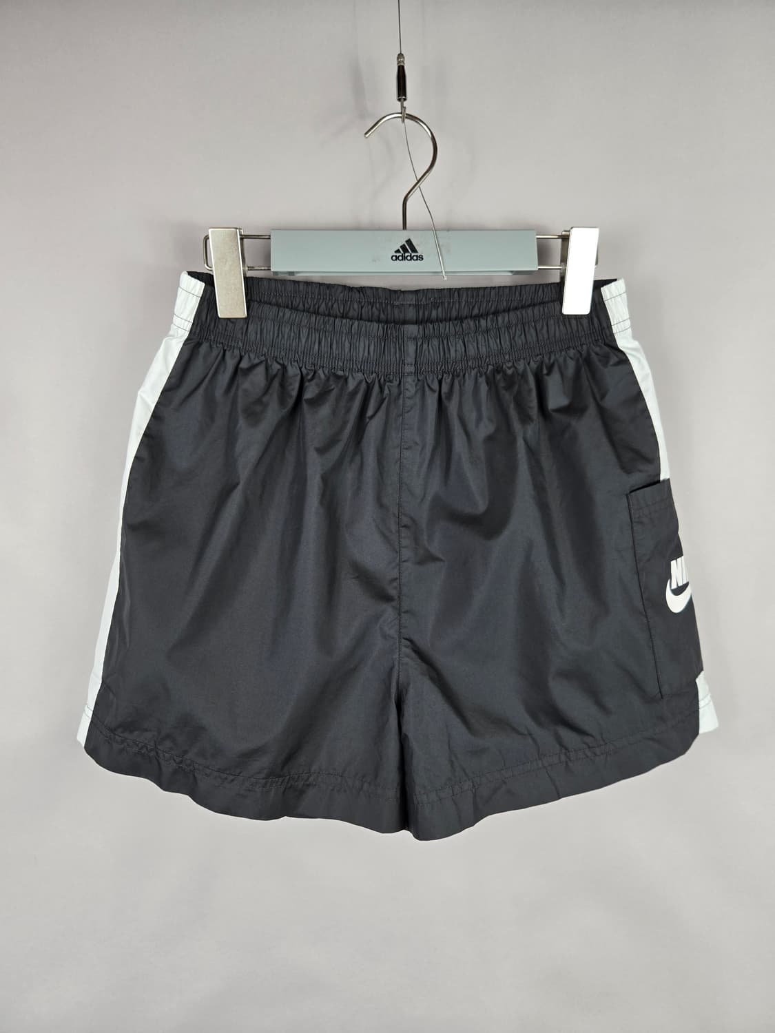 [무료배송]나이키 M 여성 우븐 러닝 쇼츠 반바지 블랙 상품이미지1