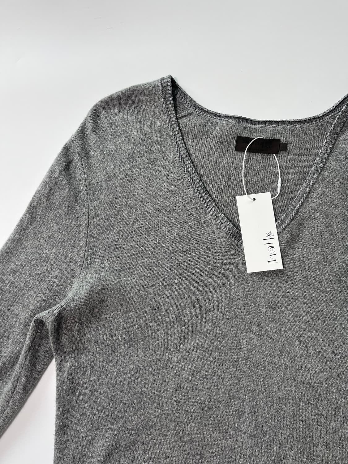 캐시미어 블랜드 그레이 니트 상품이미지1