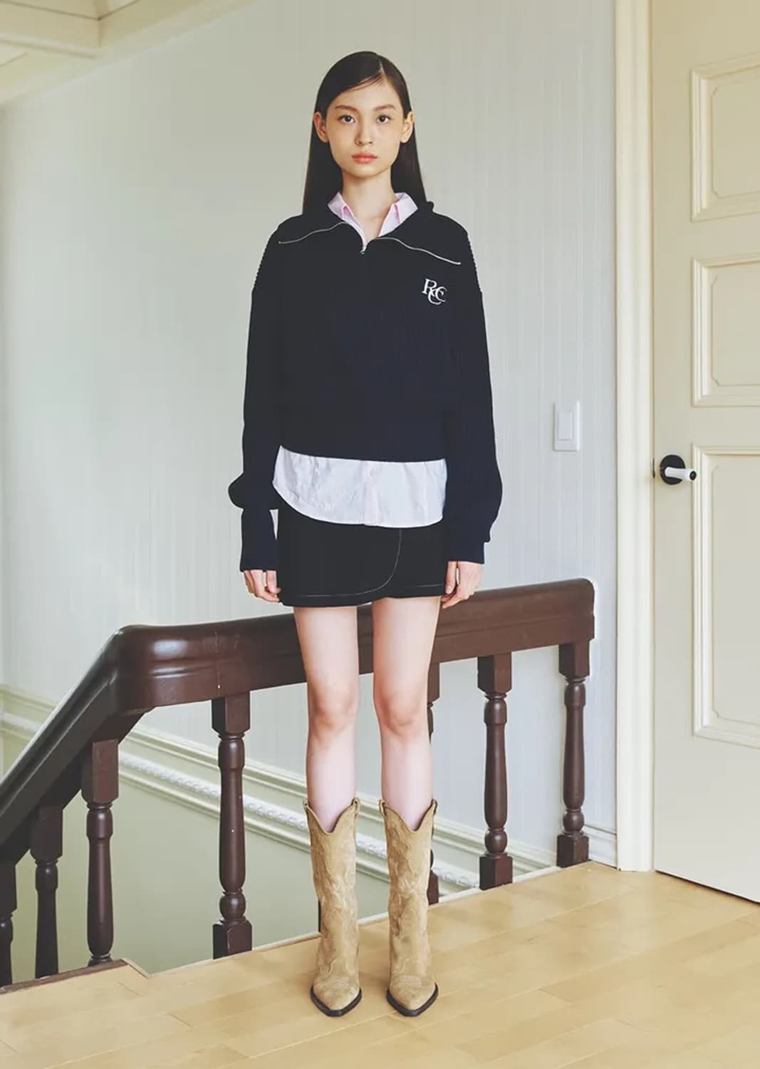 로씨로씨 여성 반집업 니트 네이비  상품이미지4