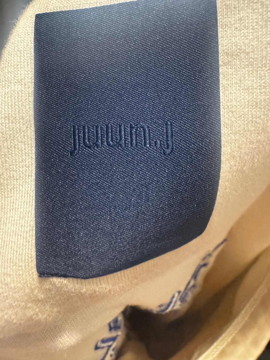 준지 juun j 아이보리 그래픽 엠브로이더 티셔츠 상품이미지5