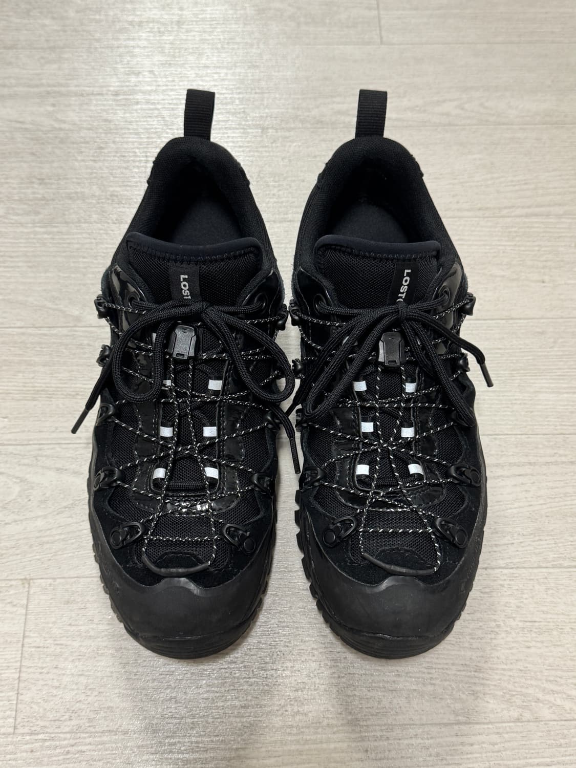 로스트가든 X 코오롱스포츠 톤 블랙 41 상품이미지1