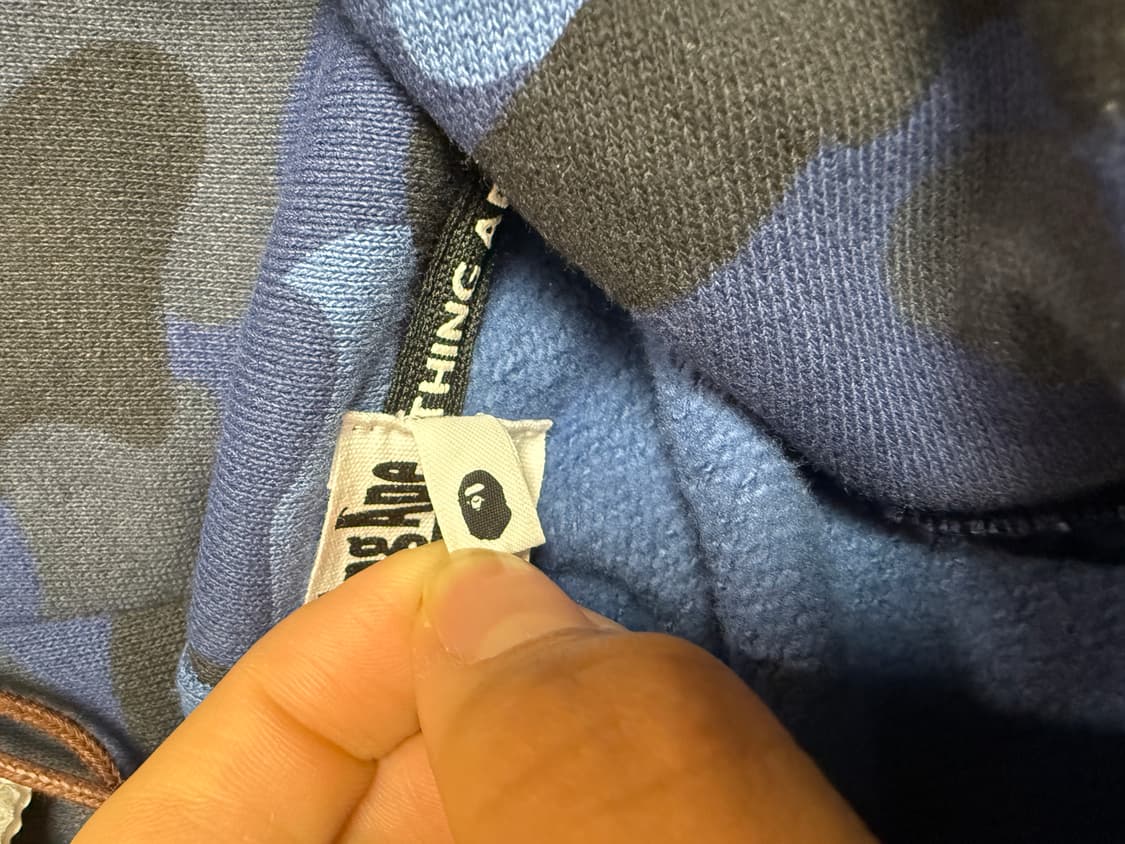 베이프 샤크후드티 청계 급처일보 상품이미지4