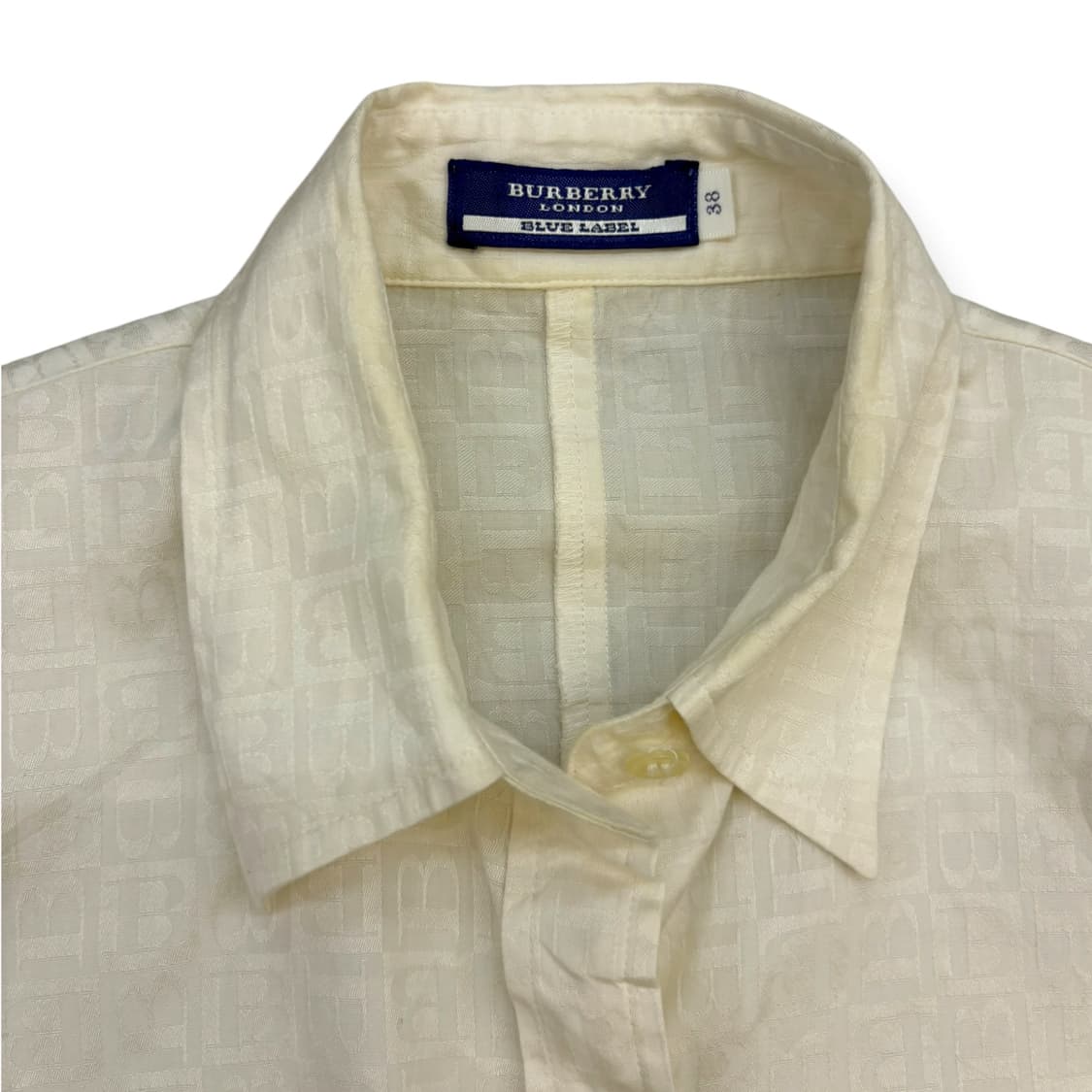 [ 38 ] 버버리 블루라벨 모노그램 반팔 셔츠 상품이미지3