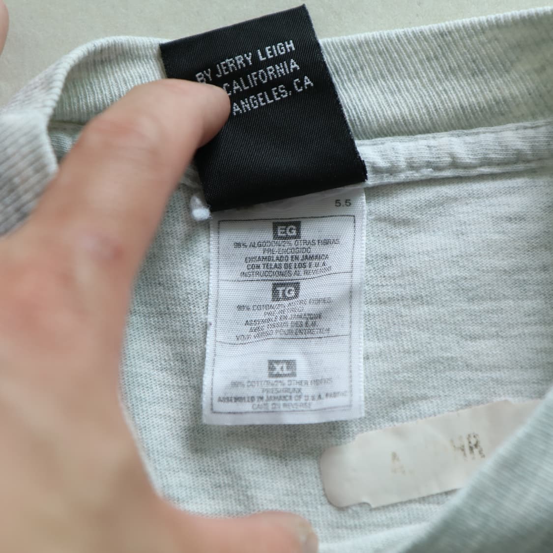 90s 디즈니 미키언리미티드 싱글스티치 티셔츠(XL) 상품이미지4