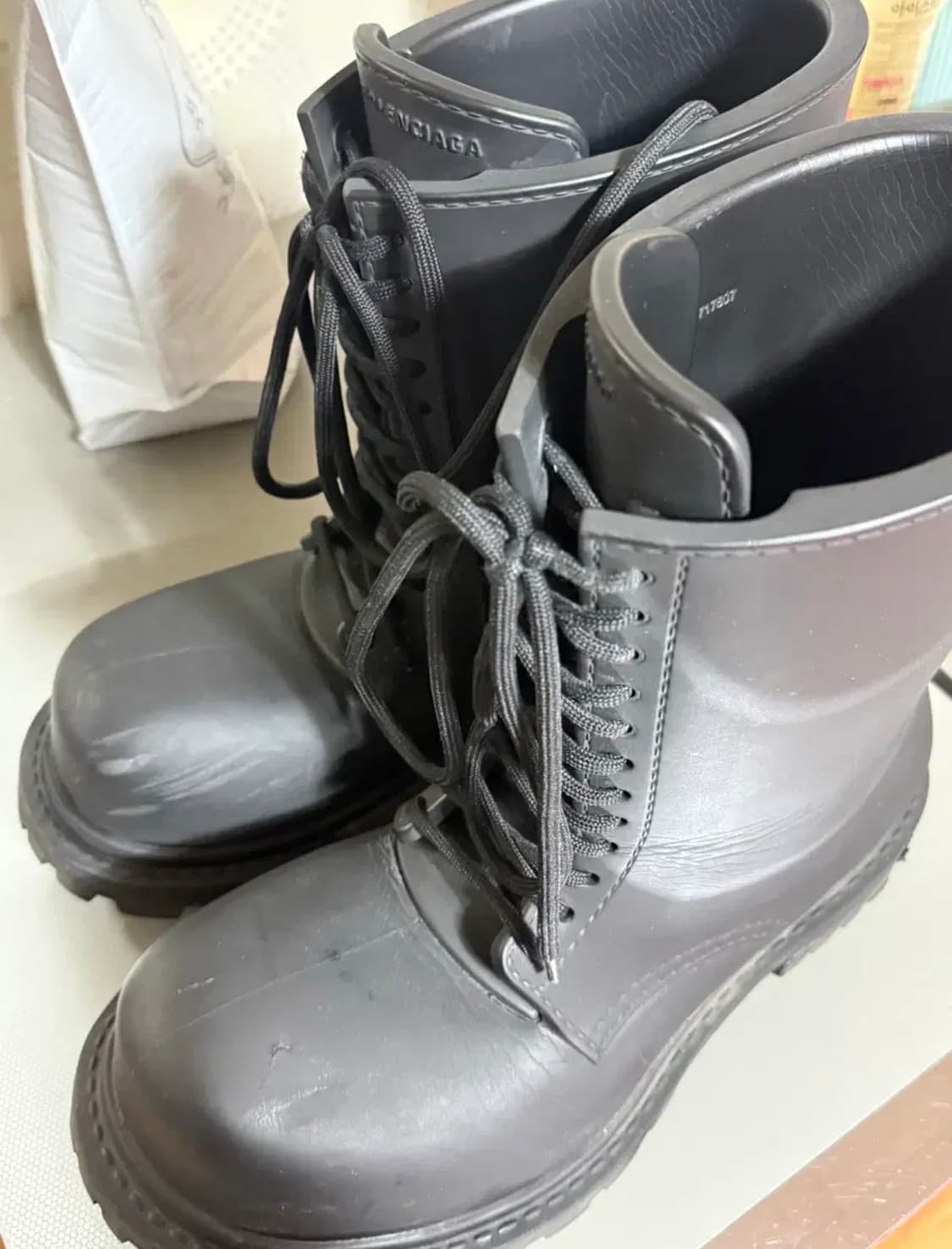 (43) 발렌시아가 스테로이드 부츠 상품이미지1