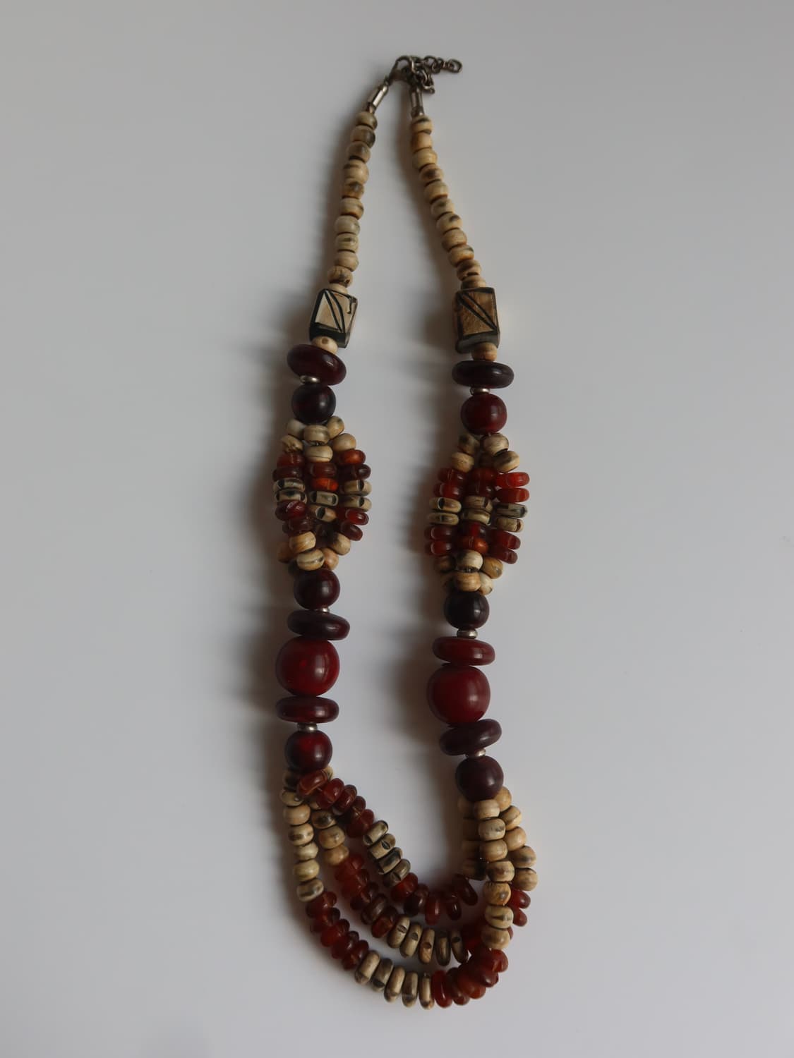 ethnic wooden & bead layered necklace 상품이미지3