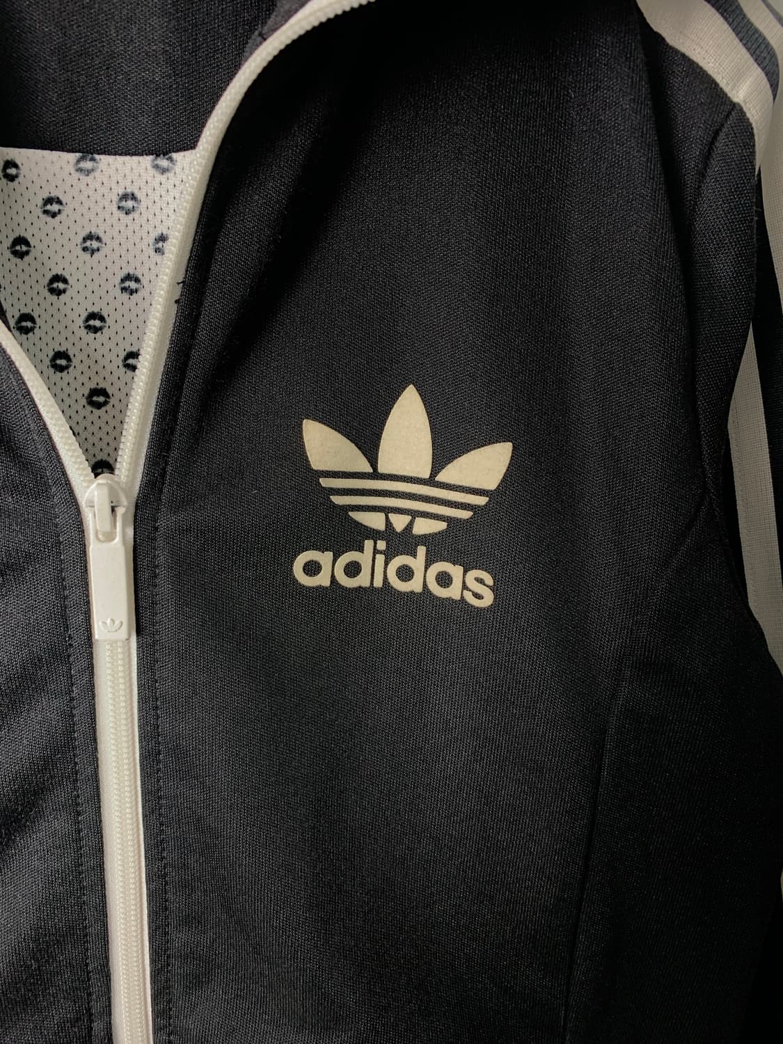 아디다스 유로파 블랙 트랙 져지 상품이미지3