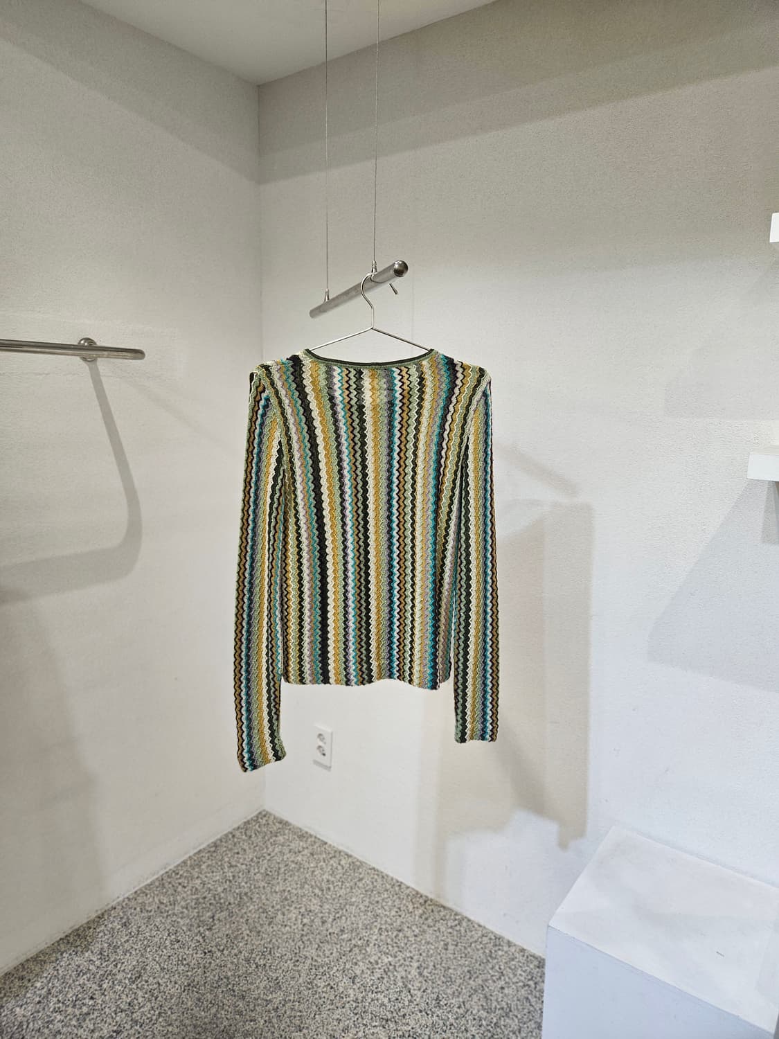 미쏘니 스프라이트 패턴 니트 상품이미지3