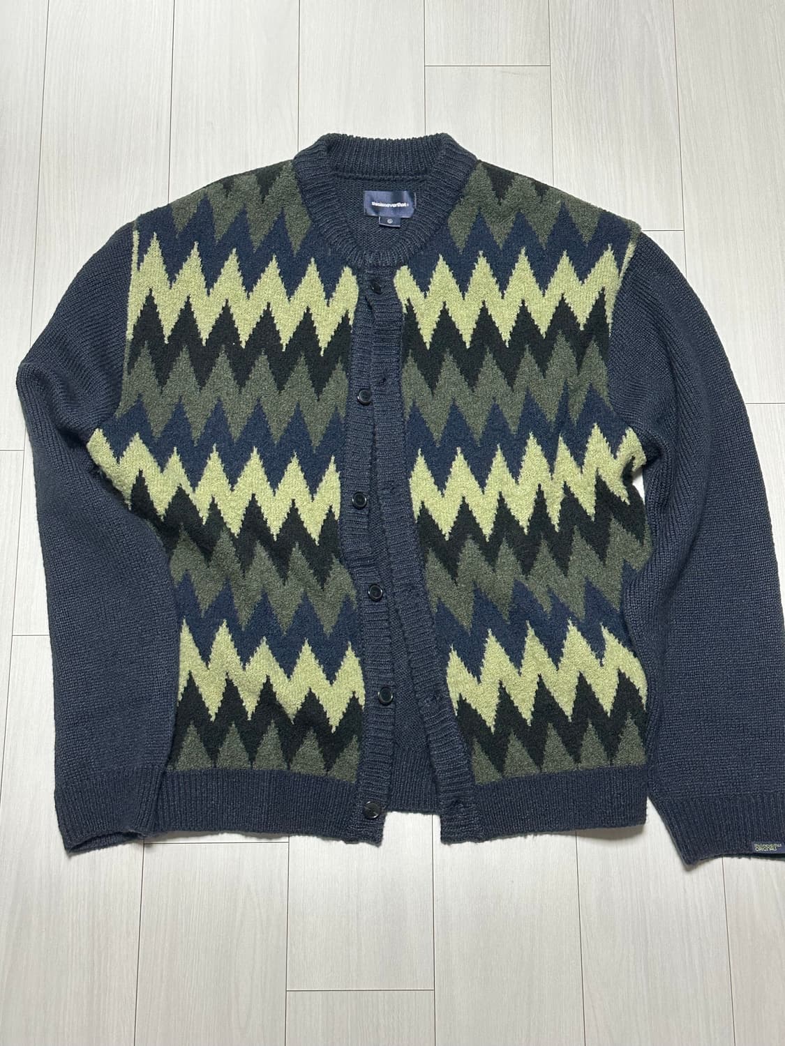 [XL] 디스이즈네버댓 Chevron Knit Cardigan Navy 상품이미지2