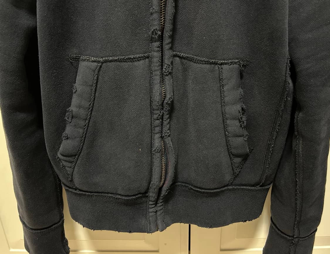 아베크롬비 머슬핏 데미지 후드집업 네이비 상품이미지5