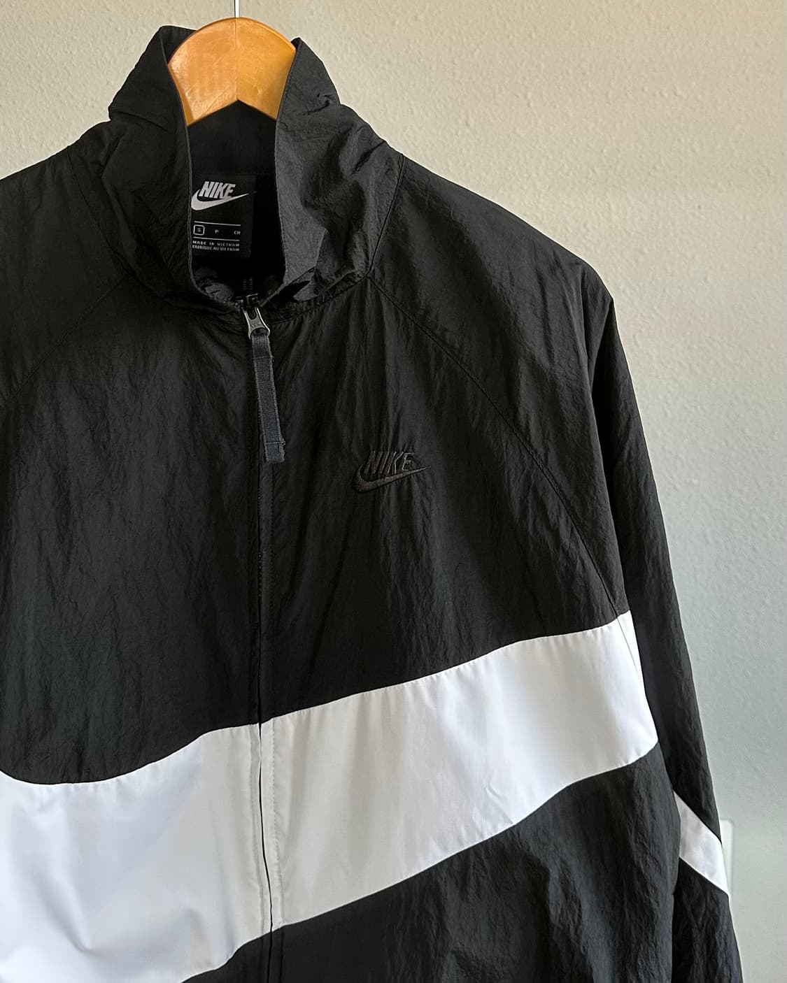 [S-M]나이키 빅스우시 우븐 바람막이 상품이미지3