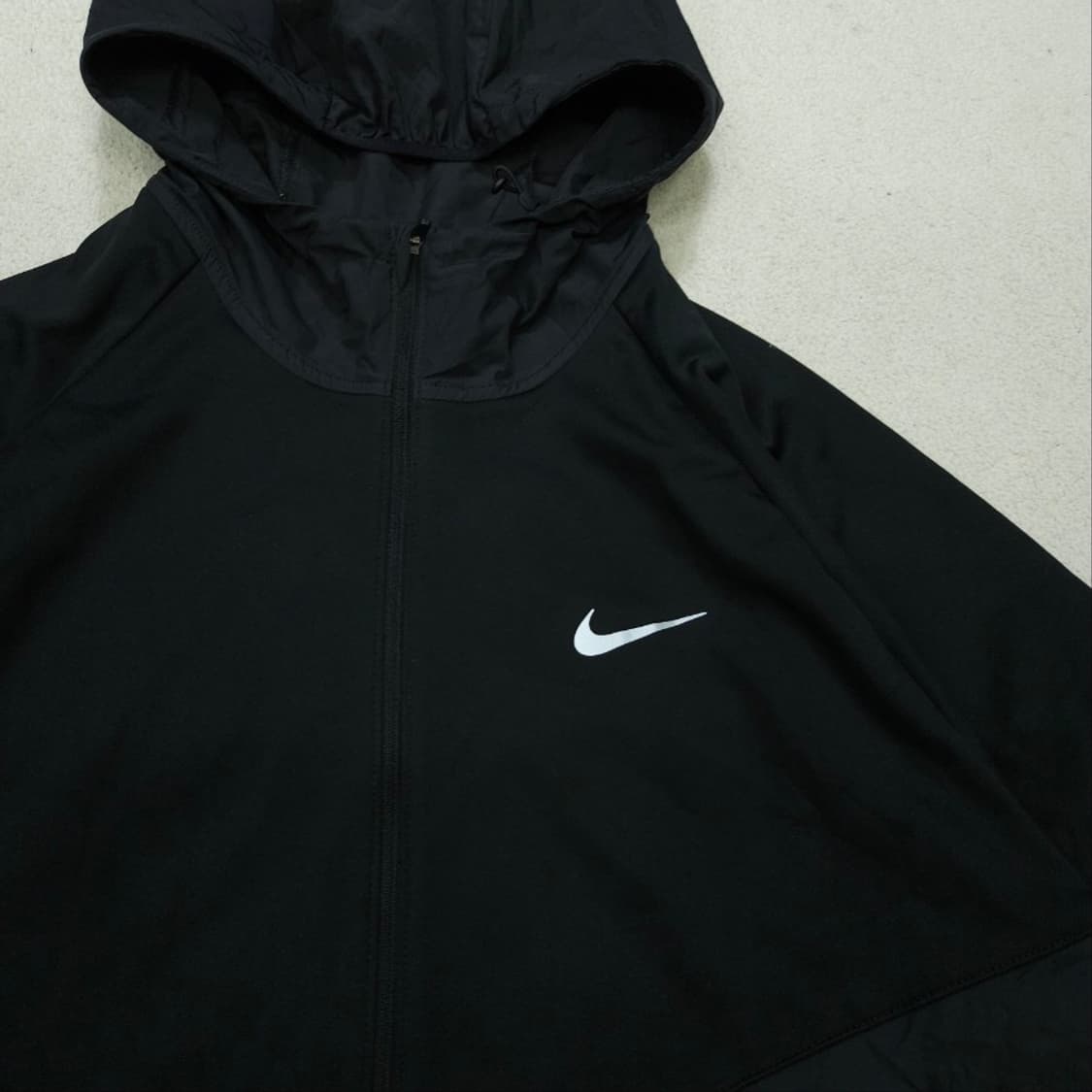 나이키 러닝 바람막이 XL 상품이미지4
