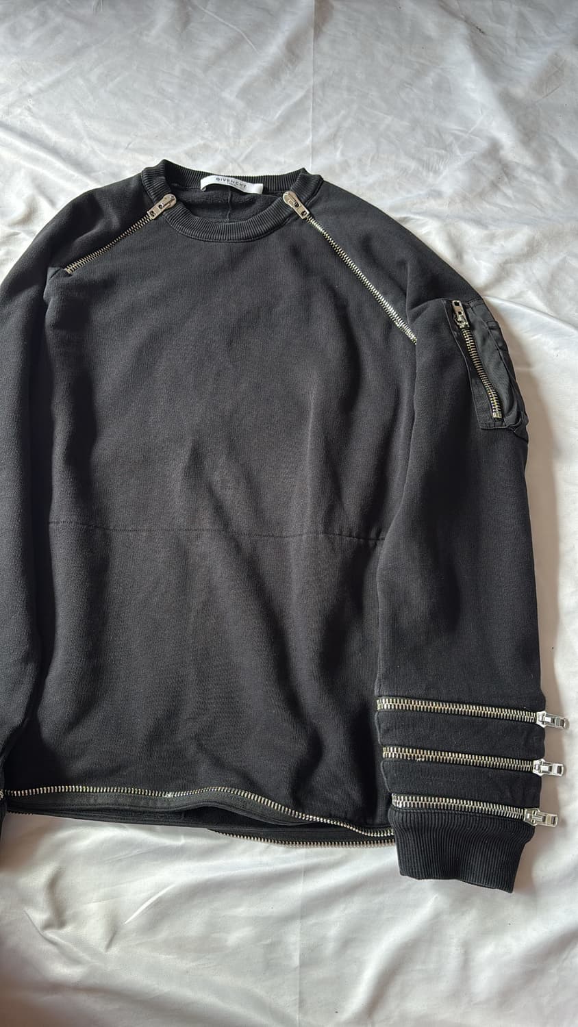 17FW Riccardo Tisci Zip Sweat 상품이미지4