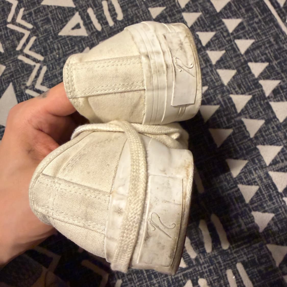 니들스 길리슈즈 스니커즈 상품이미지4