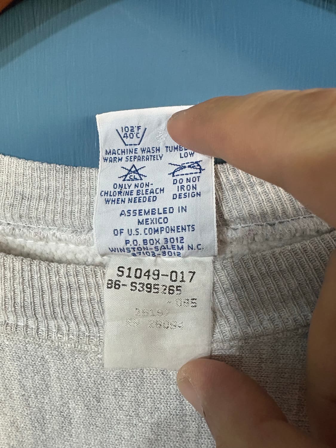 90's Champion Reverse weave Sweatshirt. 상품이미지7