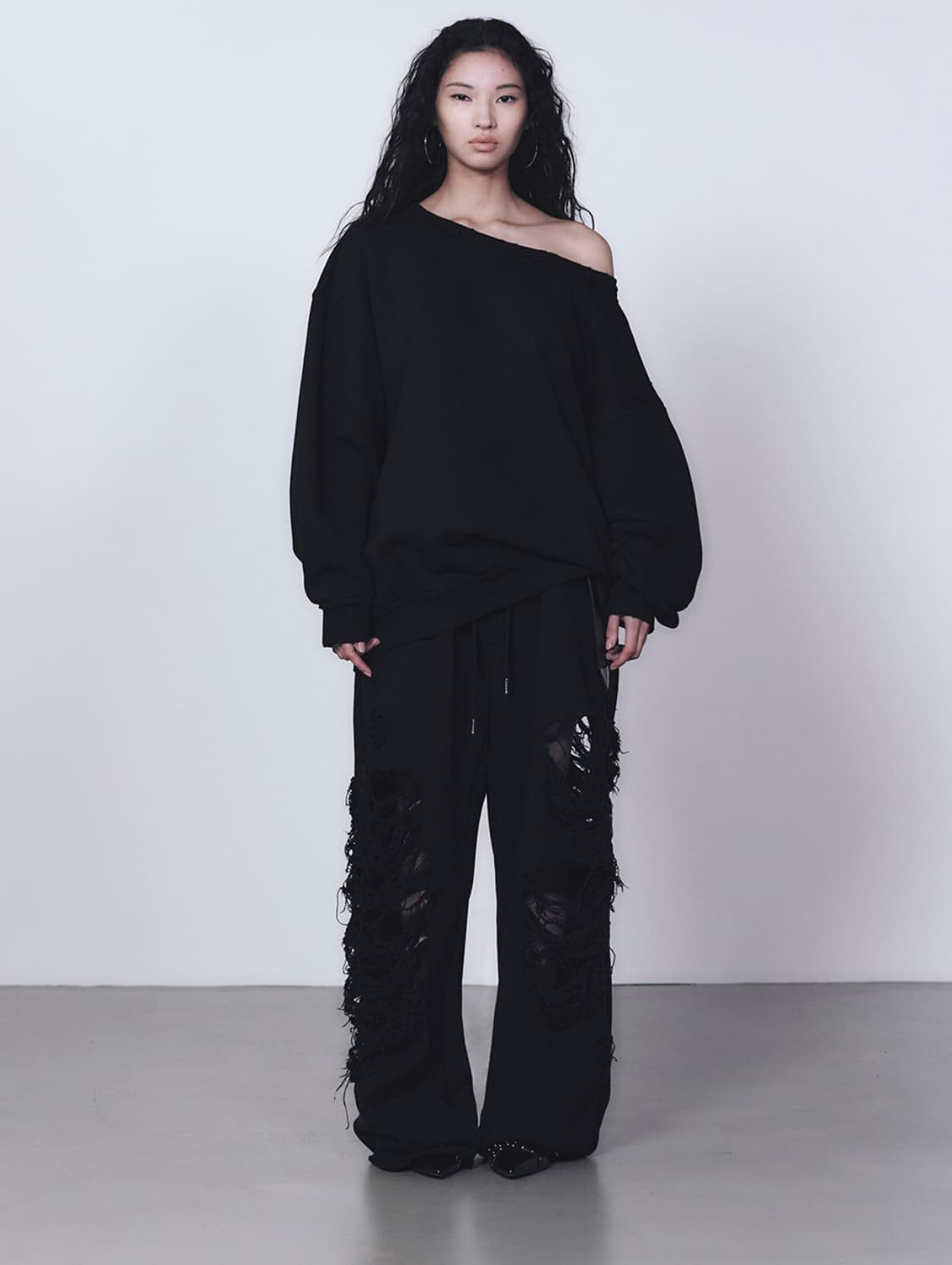 트리밍버드 스크래치 데미지 와이드 스웻 팬츠 블랙 상품이미지4