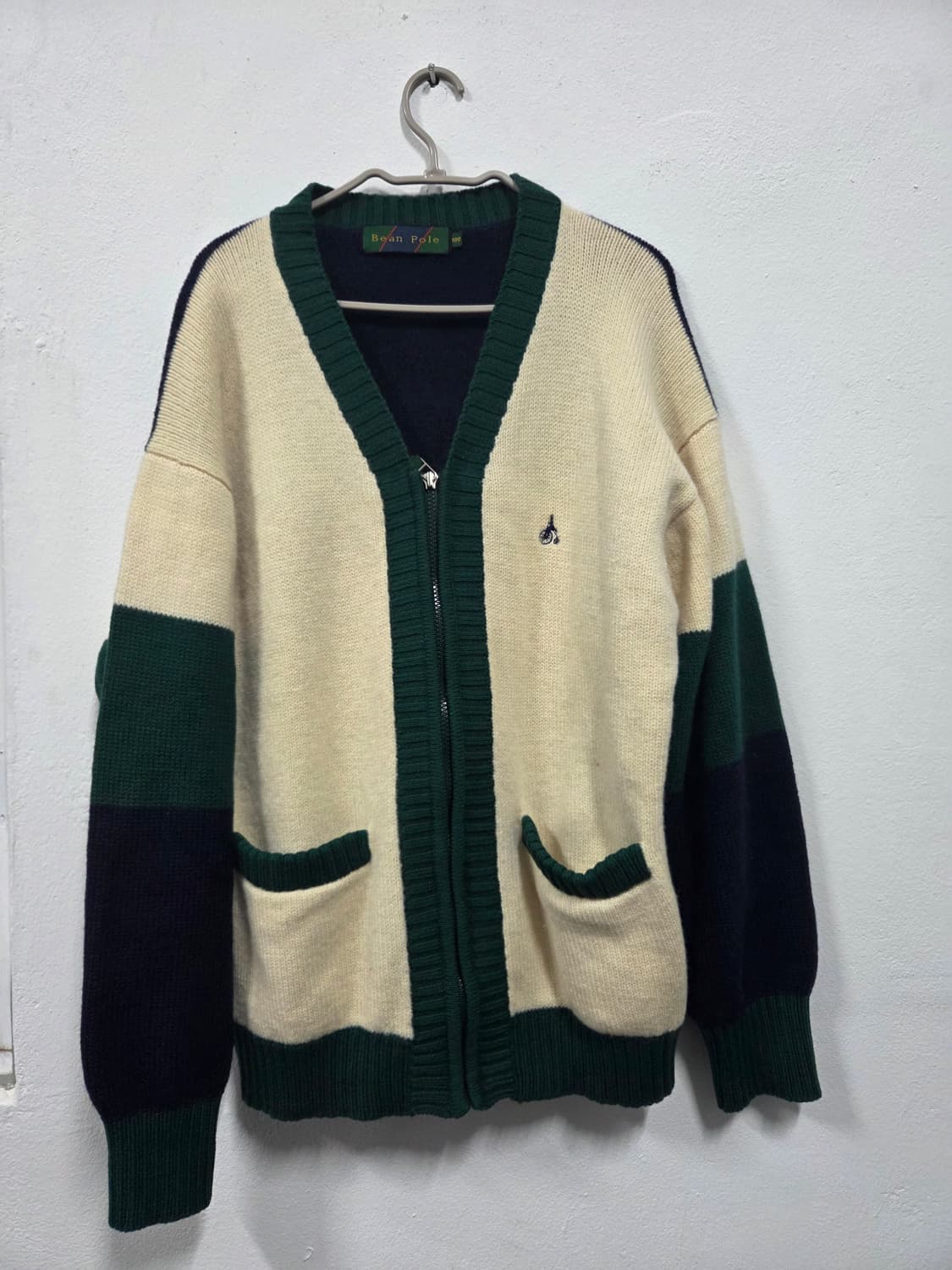 빈폴 배색 니트 가디건 100 상품이미지1