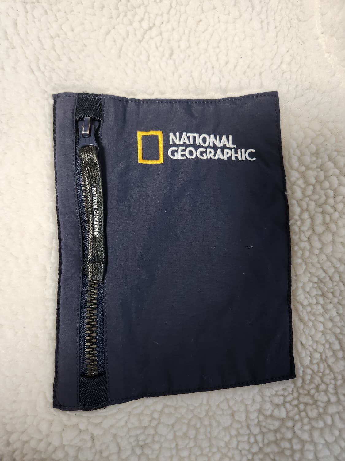 내셔널지오그래픽 아이보리 남성 롱플리스 자켓 사이즈105(xl)

여러  상품이미지5