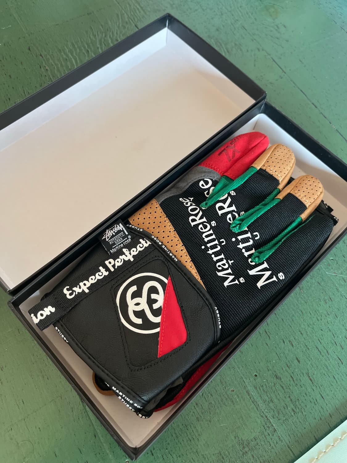 스투시 x 마틴 로즈 드라이빙 글러브 상품이미지2