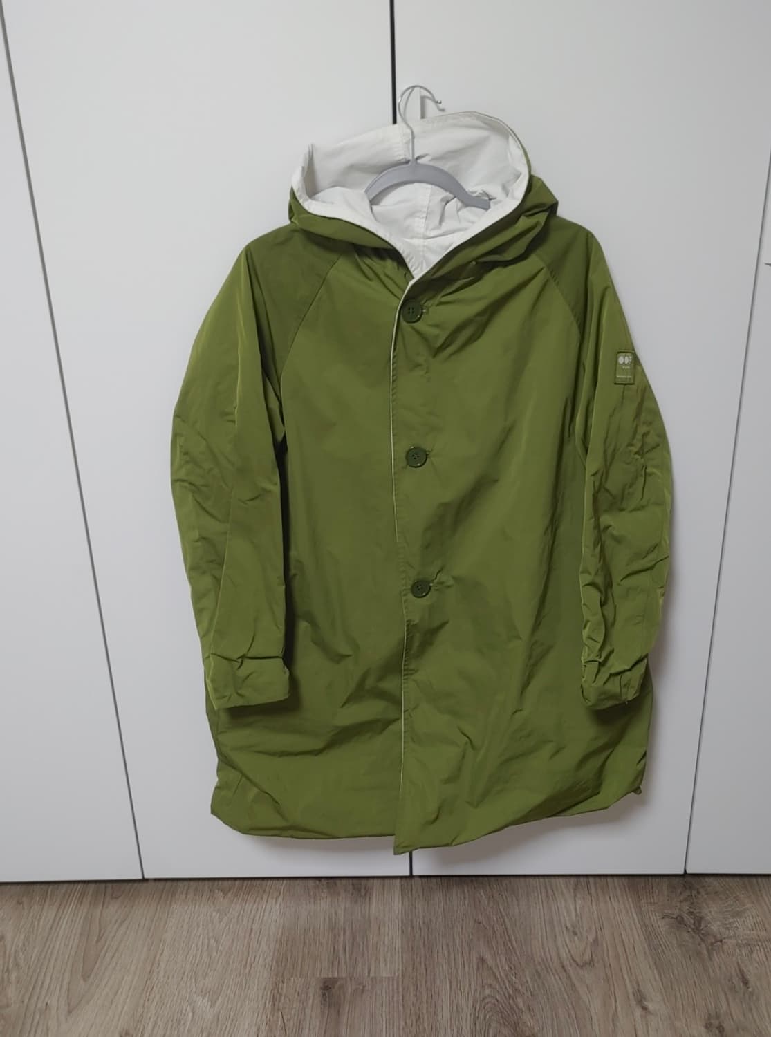 만다리나덕   리버시블 그린 /화이트  자켓 상품이미지1