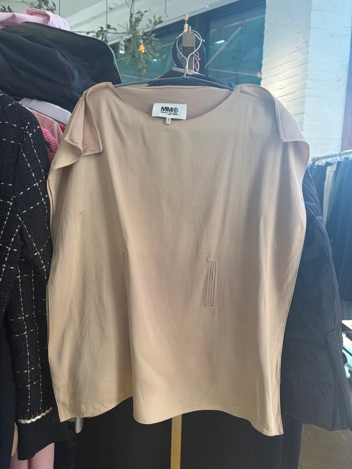 MM6 메종 마르지엘라 베이지 블라우스 상품이미지1