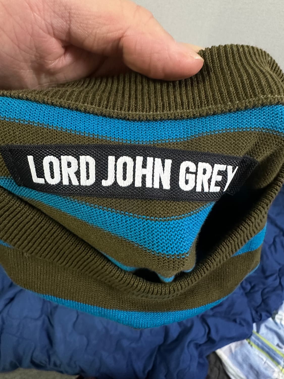 로드존그레이 stripe crewneck knit olive 상품이미지4