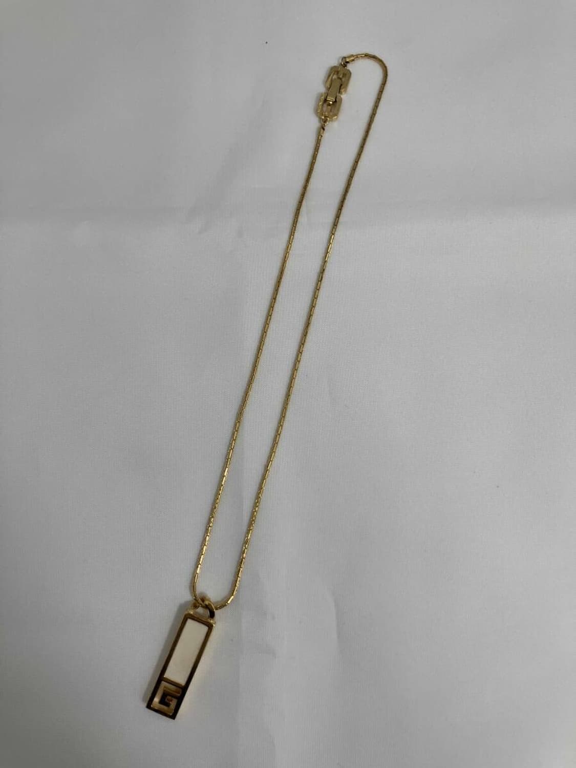 1970s Givenchy G Logo Necklaece 상품이미지2