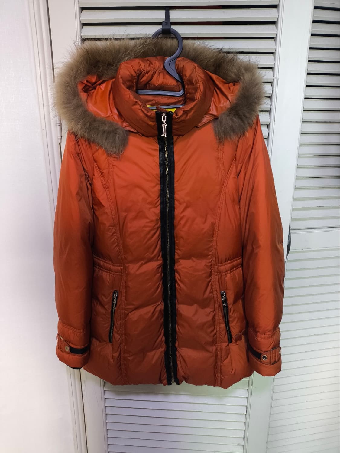 90 루이까스텔 너구리 덕다운 패딩 상품이미지1