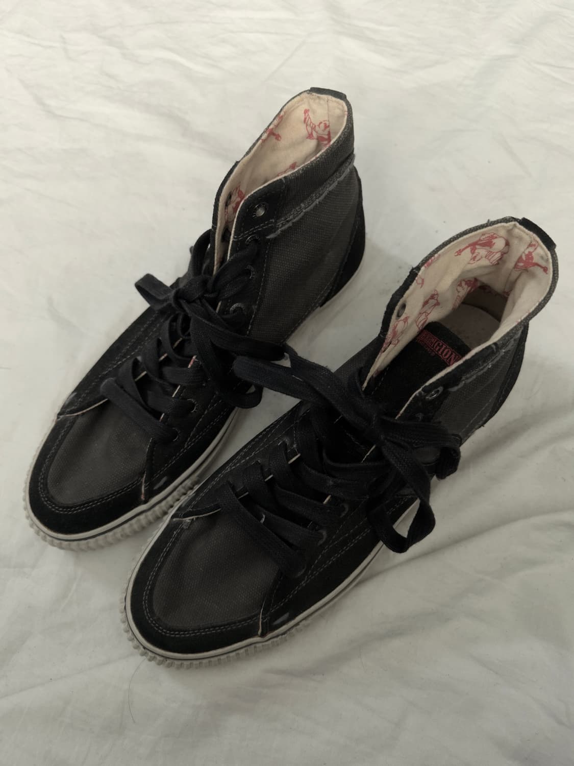 트루릴리젼 그런지 캔버스 하이탑 스니커즈 상품이미지2