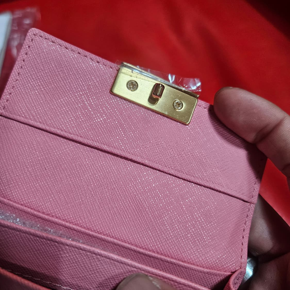 (새상품)칼린(CARLYN) 핑크 가죽 비버 카드지갑 상품이미지6