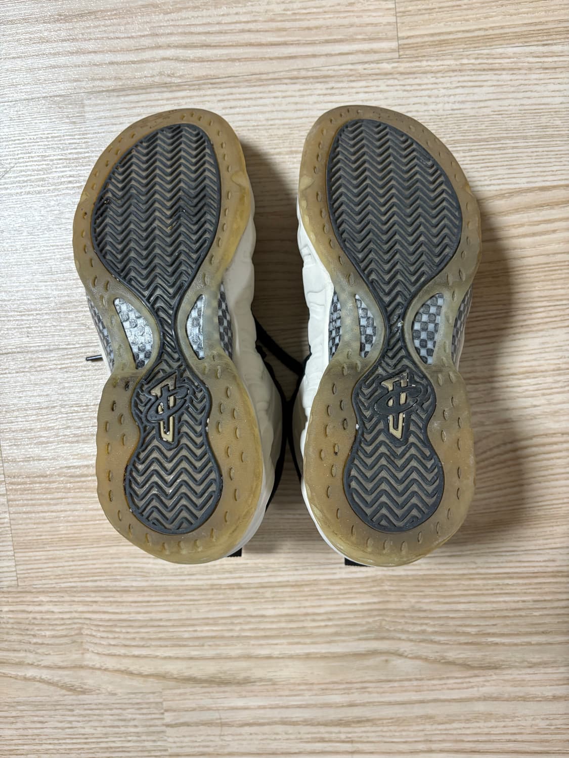 Nike air foamposite 상품이미지7