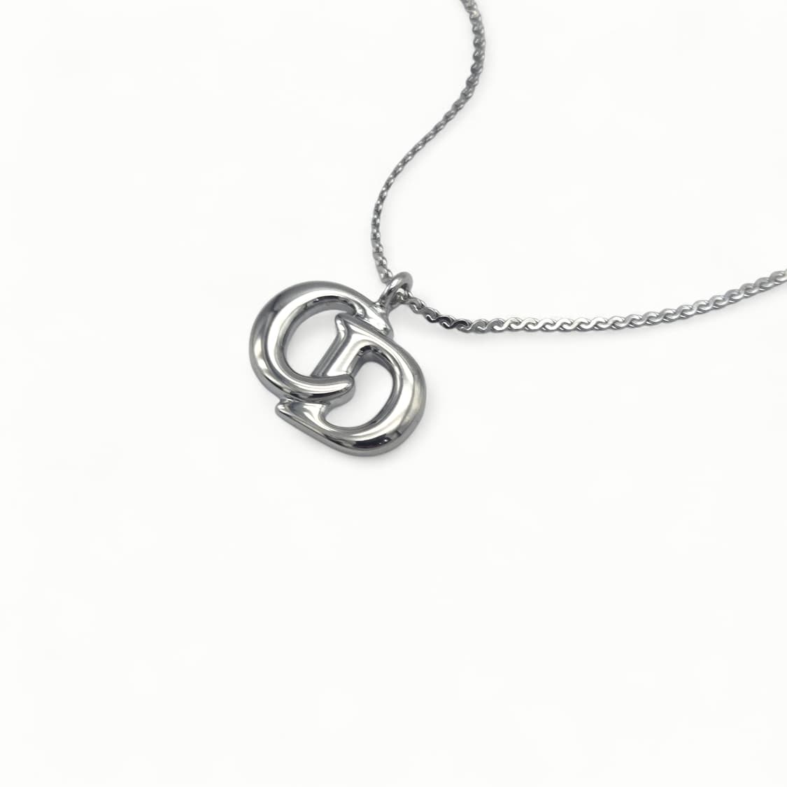 디올 라지 CD 로고 목걸이 상품이미지5